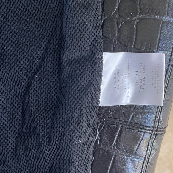 VINTAGE GUCCI SWIM/ ATHLETIC SHORTS💝HP - Picture 9 of 13